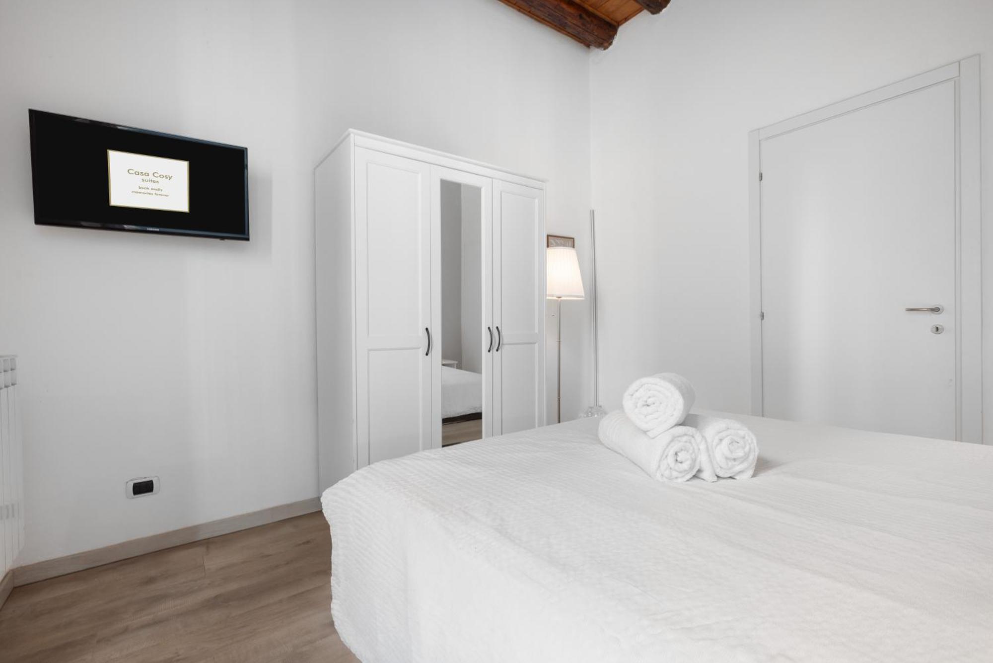 Casa Cosy Suite Duomo Мілан Екстер'єр фото
